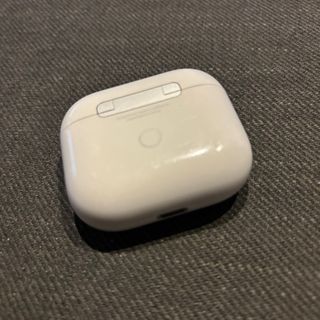 Apple AirPods 3 (con estuche de carga inalámbrica)