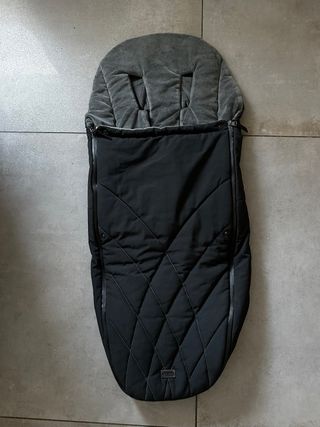 Saco Cybex Deep Black