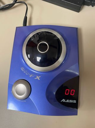 Alesis Air FX senza scatola alimentatore compreso
