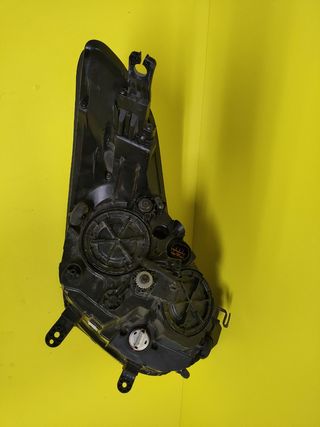 FARO DELANTERO IZQUIERDO HYUNDAI I40