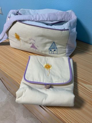 Bolsa bebé con cambiador y arrullo