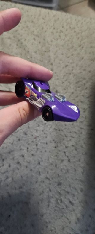 Hot Wheels Burger King Viola