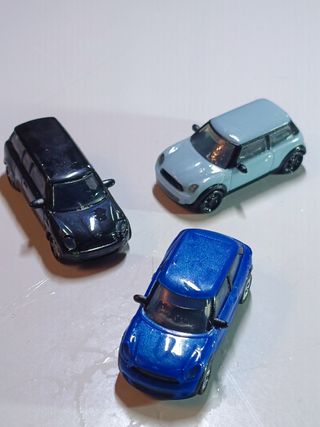 LOTR 3 COCHES MINI COLECCIÓN KINDER SORPRESA 