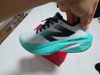 Zapatillas New Balance Running Teal/Blanco