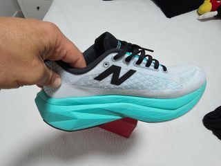Zapatillas New Balance Running Teal/Blanco