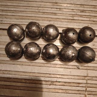 Plomos de Pesca Esféricos Pasantes 138g (10 Unidad