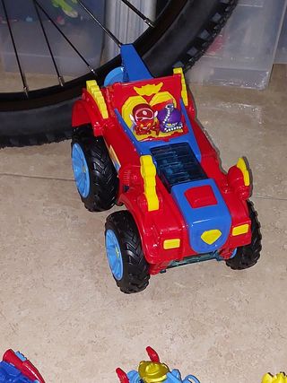 Super Zings