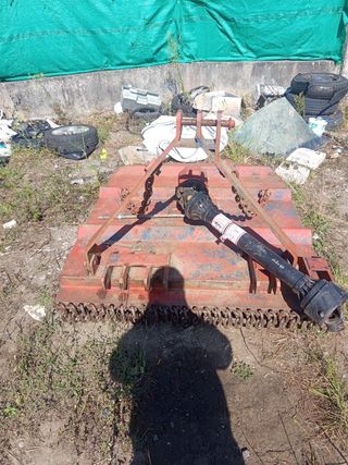 Desbrozadora 1.30m de trabajo