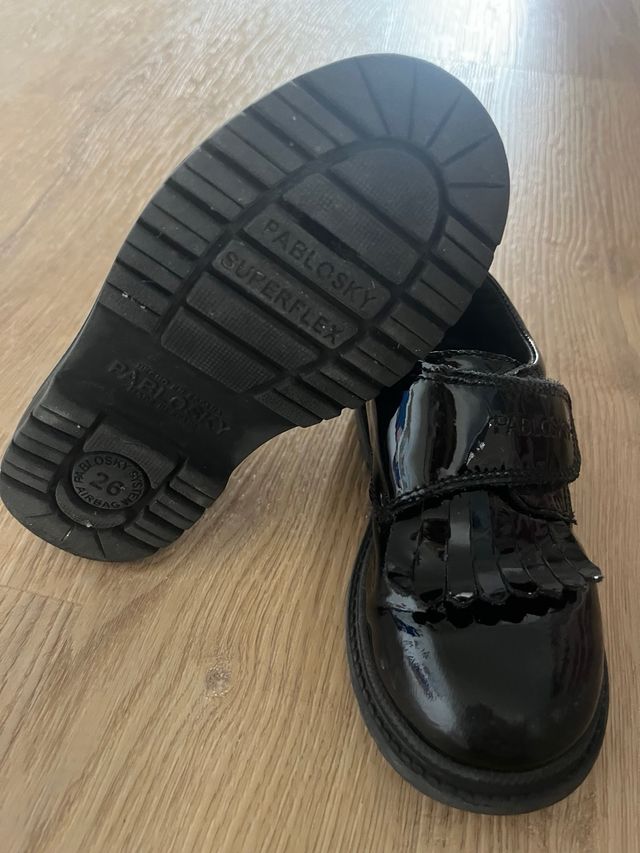 Zapatos Pablosky Colegiales Charol Negro