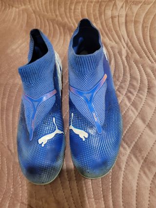 Zapatillas de fútbol como nuevas marca puma