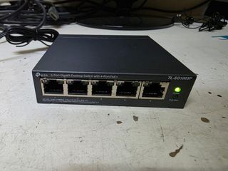 Switch TP-Link 5 Porte Gigabit, 4 PoE