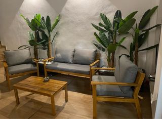 Conjunto Terraza Madera y Tela Gris