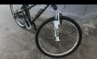 Bicicleta Monty Army