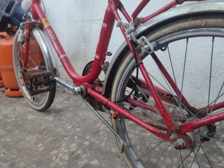 Bicicleta BH Paseo Antigua Roja