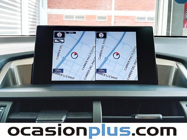 Lexus NX 300h Business Navigation 2WD 145 kW (197 CV)
