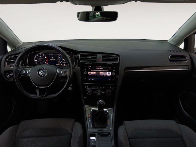 Volkswagen Golf Sport