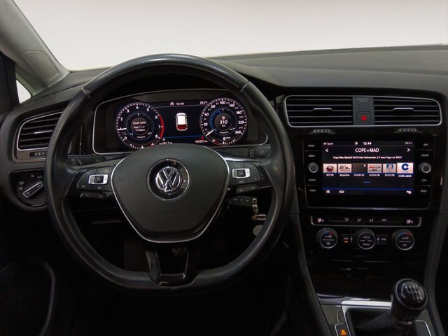 Volkswagen Golf Sport