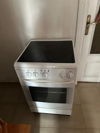 Horno y vitrocerámica Edesa