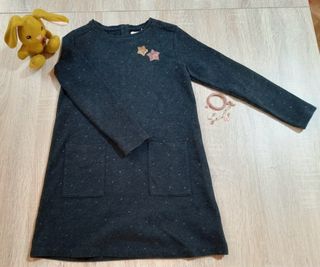 Vestido de felpa con estrellas. Talla 7-8 años
