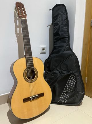 Guitarra Clásica Marrón