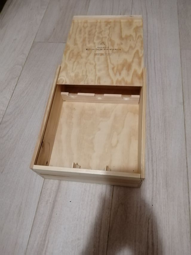 Scatola in legno con corda per regali, eventi