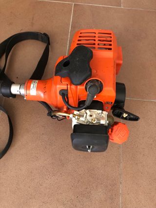 Desbrozadora Echo srm222es seminueva