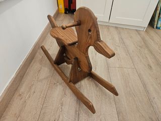 Balancín de madera para niños