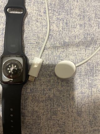 Apple Watch Series 8 41mm Medianoche