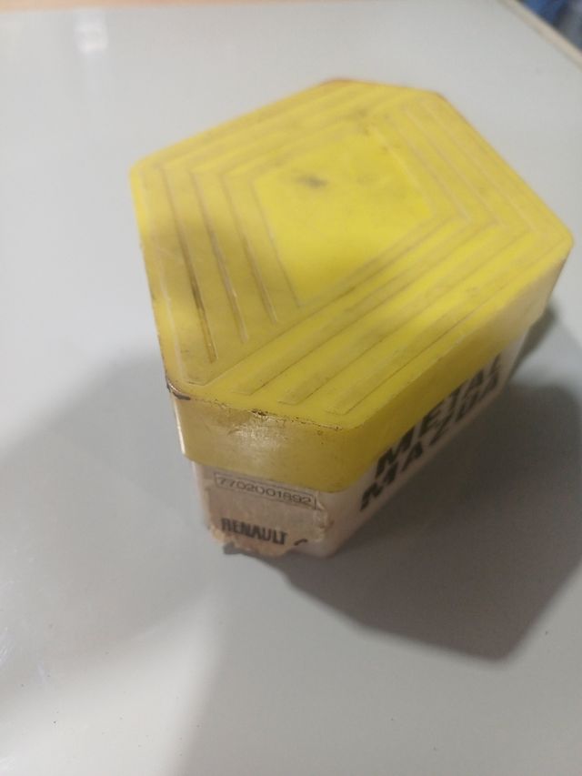 Caja de bombillas Renault