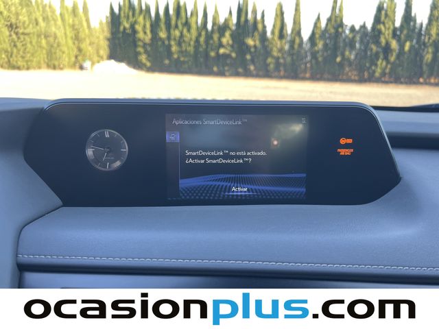 Lexus UX 250h Business 2WD 135 kW (184 CV)