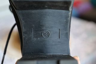 Zapatos de tacón negros con plataforma