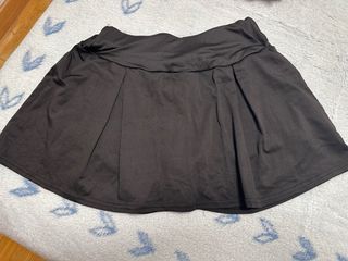 Falda pantalón deportiva negra