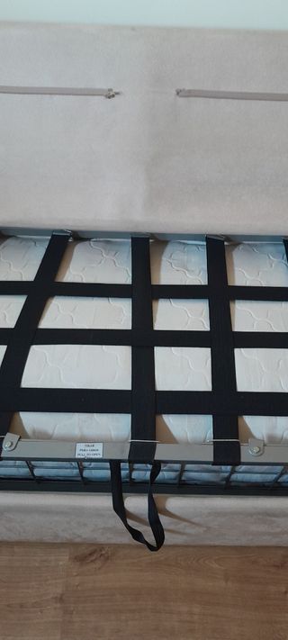 Sofá Cama Beige 2 Plazas