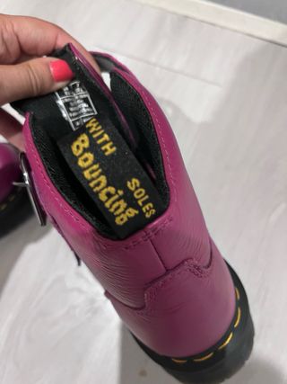 Botas Dr. Martens Rosas Corazón. Sin usar.