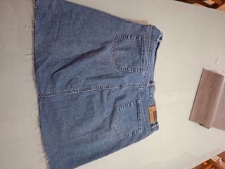 Falda vaquera bordada talla XL