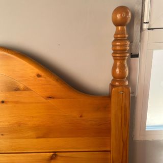 Cabecero de cama individual de madera