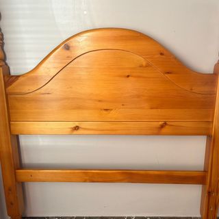 Cabecero de cama individual de madera