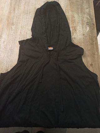 Vestito lungo con cappuccio nero