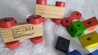 Tren de madera para niños