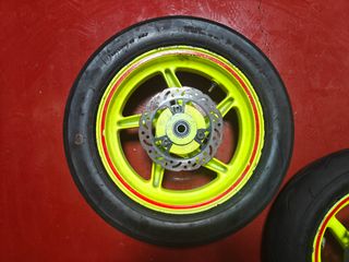 Llantas Metrakit Minigp Amarillas