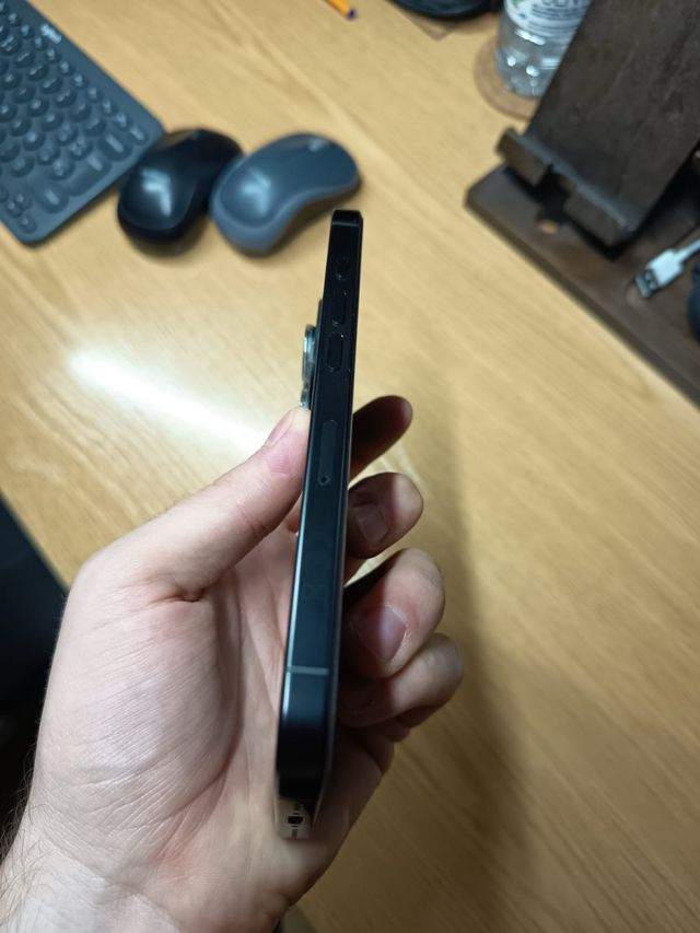 iPhone 16 Pro 256 GB Nero