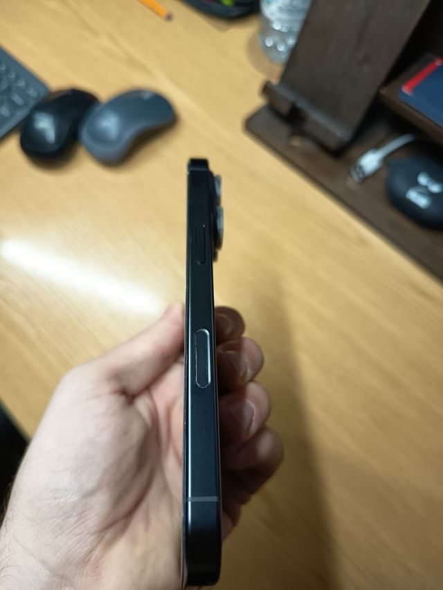 iPhone 16 Pro 256 GB Nero