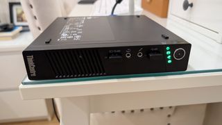 Lenovo ThinkCentre M93p Negro