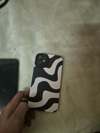 iPhone 11 Apple