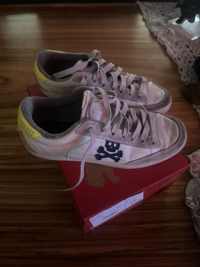 Scarpe Scalpers bianche e gialle