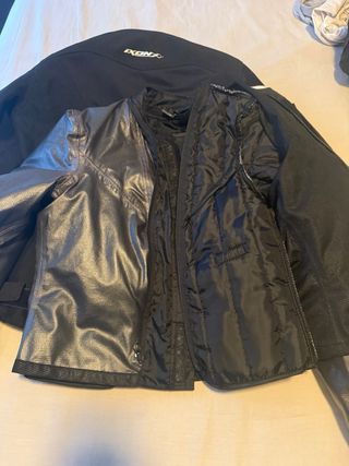 Chaqueta de moto Ixon negra