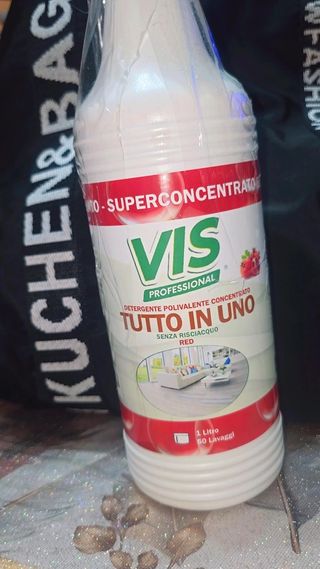 Detergente Vis Tutto in Uno Concentrato