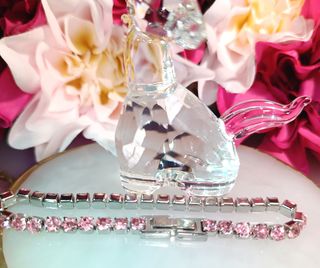 Pulsera de acero inoxidable con brillantes rosas