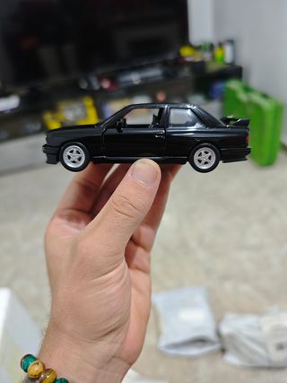 BMW M3 a escala 1/36