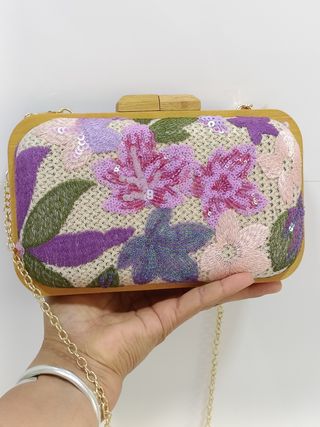Bolso de fiesta / Clutch bordado floral